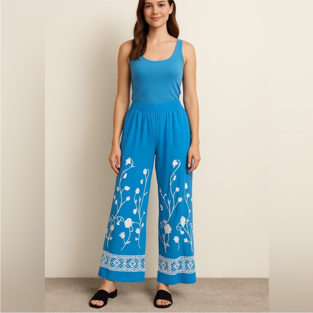 Beautiful Sky Blue Floral Embroidered Women's Wide Leg Pants, M